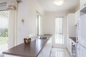 6 Delaforce Street, Regents Park, QLD 4118