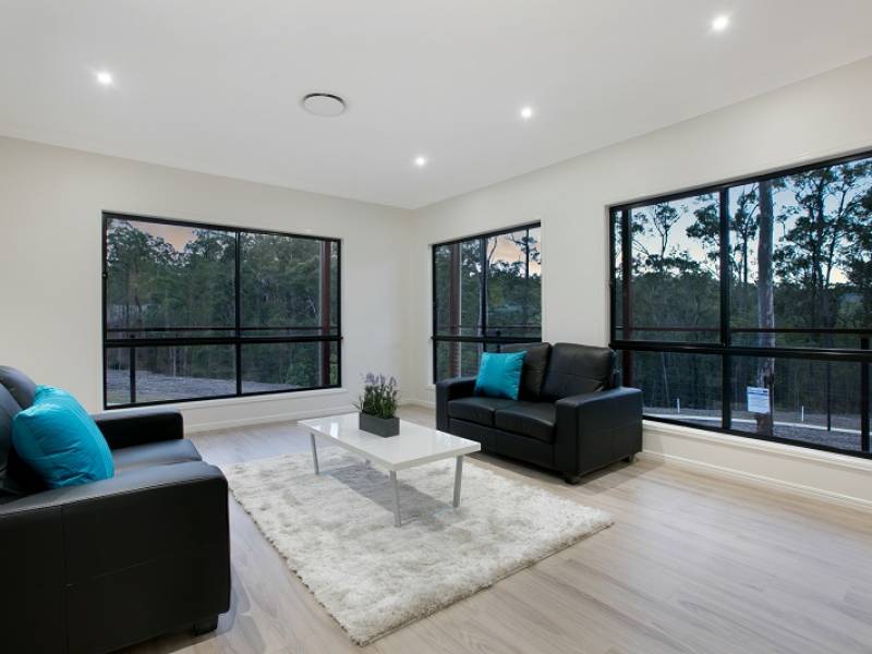 207 Wuraga Road, Bahrs Scrub, QLD 4207