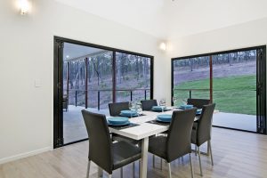 207 Wuraga Road, Bahrs Scrub, QLD 4207