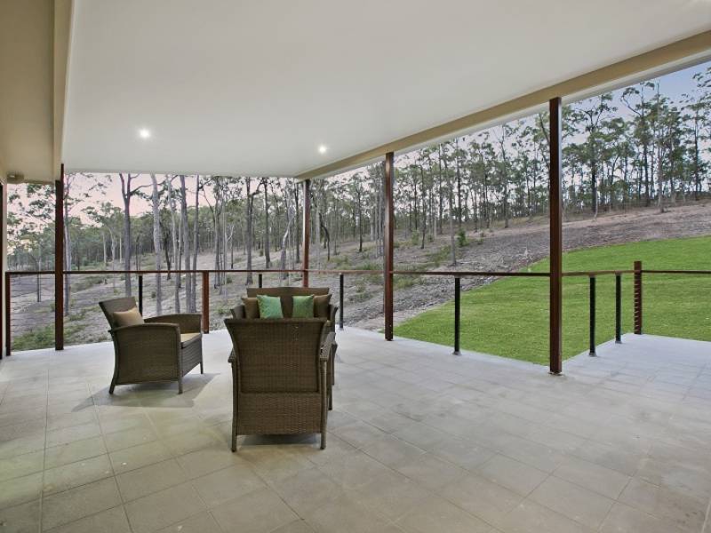 207 Wuraga Road, Bahrs Scrub, QLD 4207