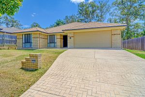 23 Injune Circuit, Calamvale,