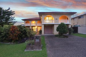 19 Tranquil Street, Sunnybank Hills,
