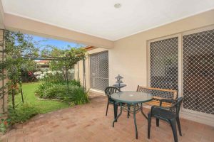 10 Sungold Place, Eight Mile Plains,