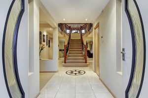 51 Willowleaf Close, Stretton,