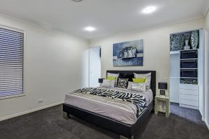 176  Hawthorn Circuit, Stretton,