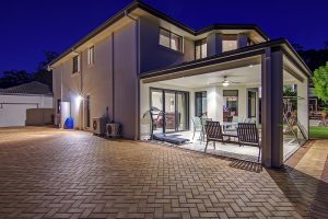 51 Willowleaf Close, Stretton,