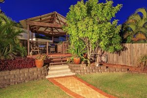 51 Willowleaf Close, Stretton,