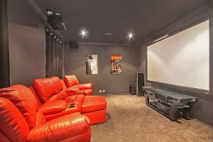 11 Juniper Circuit, Stretton,
