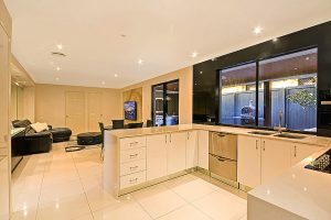 11 Juniper Circuit, Stretton,