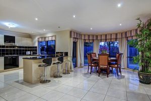 51 Willowleaf Close, Stretton,