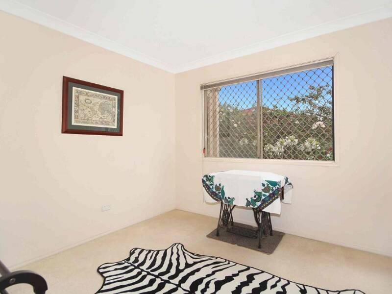10 Sungold Place, Eight Mile Plains,