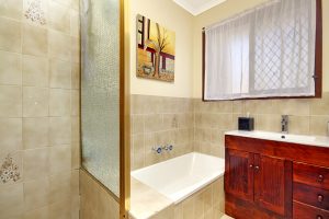 17/38 Barrett Street, Robertson,