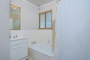 46 Waratah Drive, Crestmead,