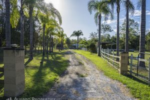 82 Sylvan Road, Park Ridge South, QLD 4125