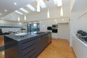 10 Francis Avenue, Rochedale,