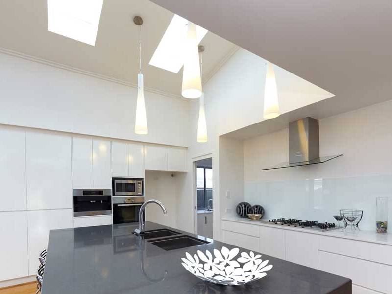 10 Francis Avenue, Rochedale,