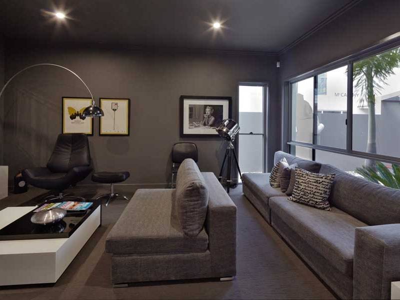 10 Francis Avenue, Rochedale,
