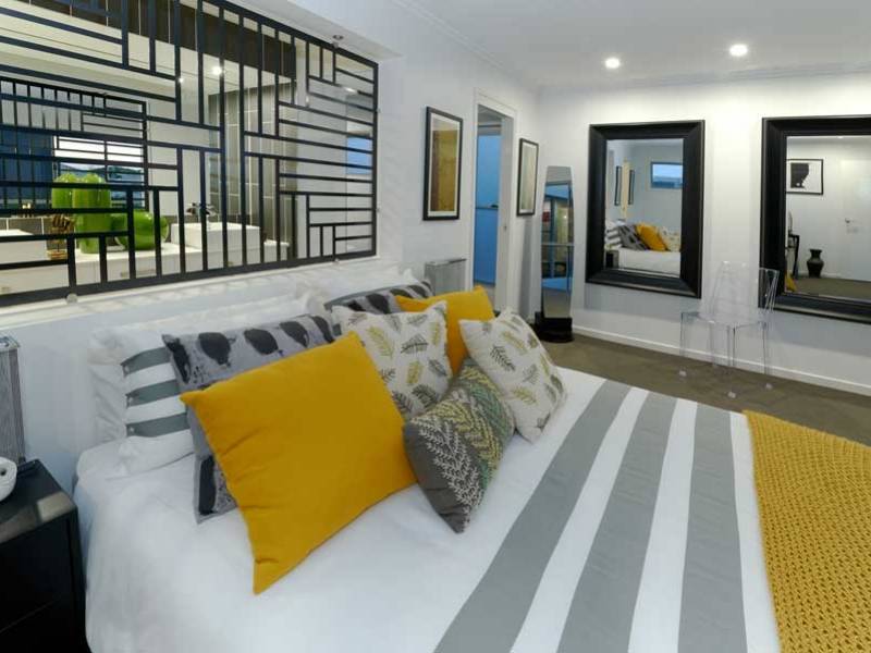 10 Francis Avenue, Rochedale,