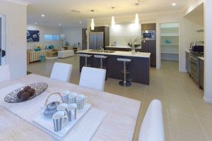 11 McDermott Parade, Rochedale,