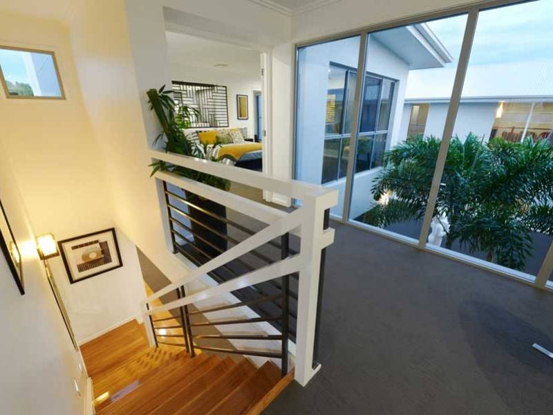 10 Francis Avenue, Rochedale,