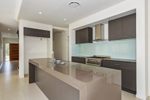 37 Peachtree Place, Stretton,