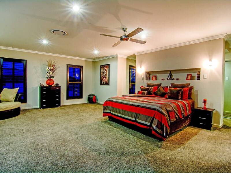 10 Peachtree Place, Stretton,