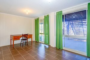 45 Hill Road, Plainland,
