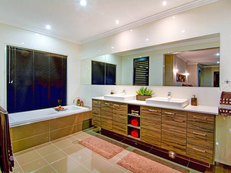 10 Peachtree Place, Stretton,