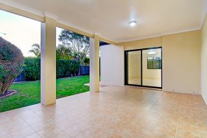 50 The Parkway, Stretton,