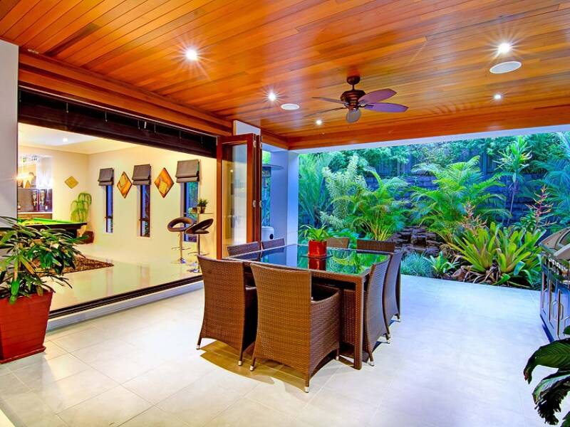10 Peachtree Place, Stretton,
