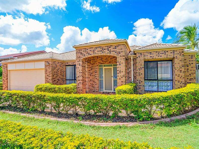 8 Falaise Place, Sunnybank Hills,