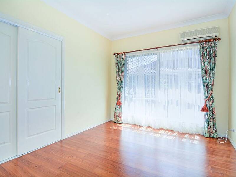 8 Falaise Place, Sunnybank Hills,