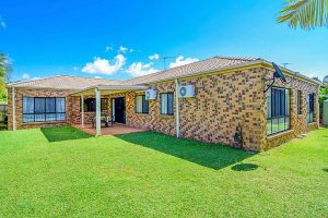 8 Falaise Place, Sunnybank Hills,