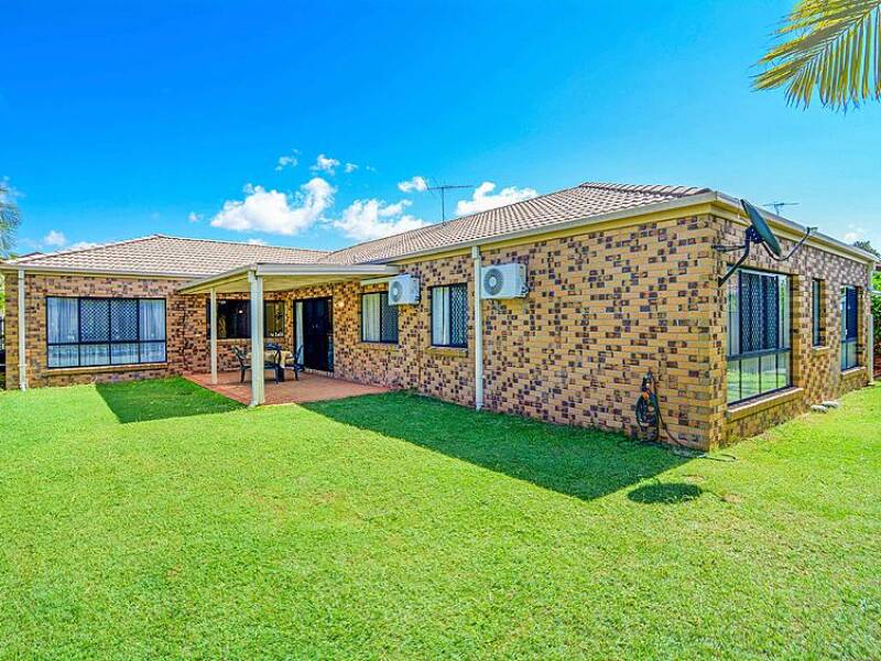 8 Falaise Place, Sunnybank Hills,