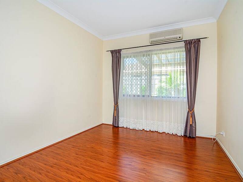 8 Falaise Place, Sunnybank Hills,