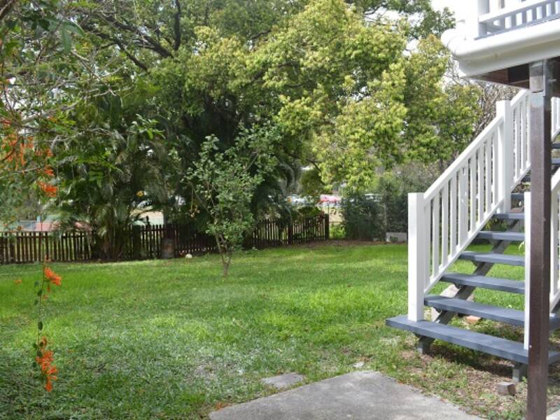 102 Earl Street, Greenslopes,