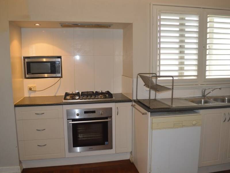102 Earl Street, Greenslopes,