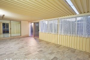 8 Gardenia Close, Stretton, QLD 4116