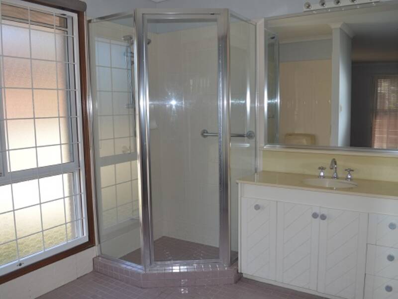 102 Kingman Street, Sunnybank Hills,