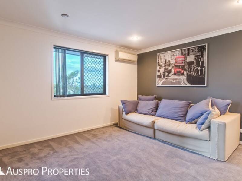107 Chester Road, Eight Mile Plains, QLD 4113