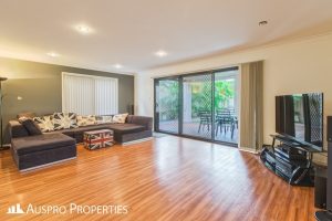 107 Chester Road, Eight Mile Plains, QLD 4113