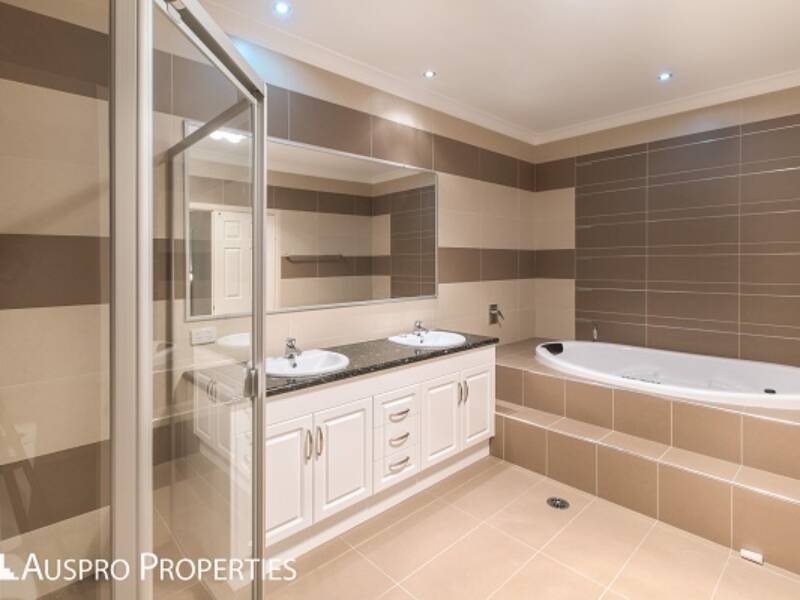 20 Birchwood Place, Stretton, QLD 4116