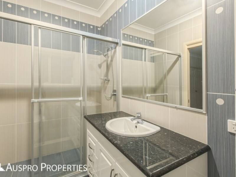 20 Birchwood Place, Stretton, QLD 4116