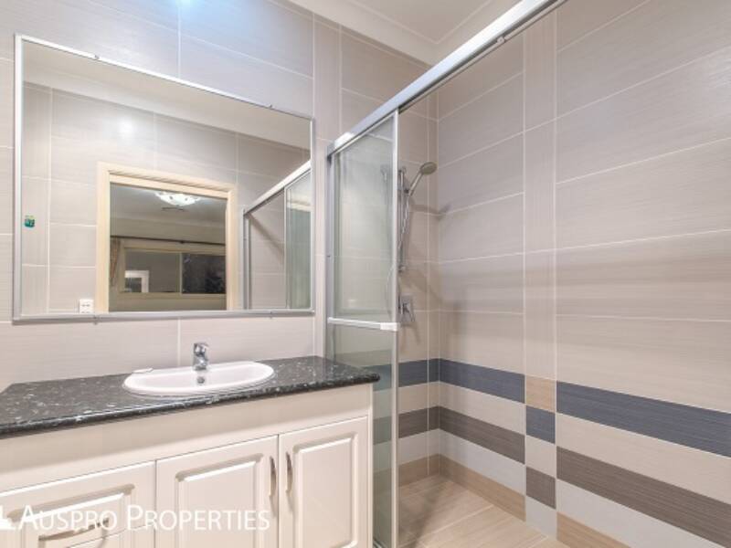 20 Birchwood Place, Stretton, QLD 4116