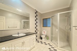 20 Birchwood Place, Stretton, QLD 4116