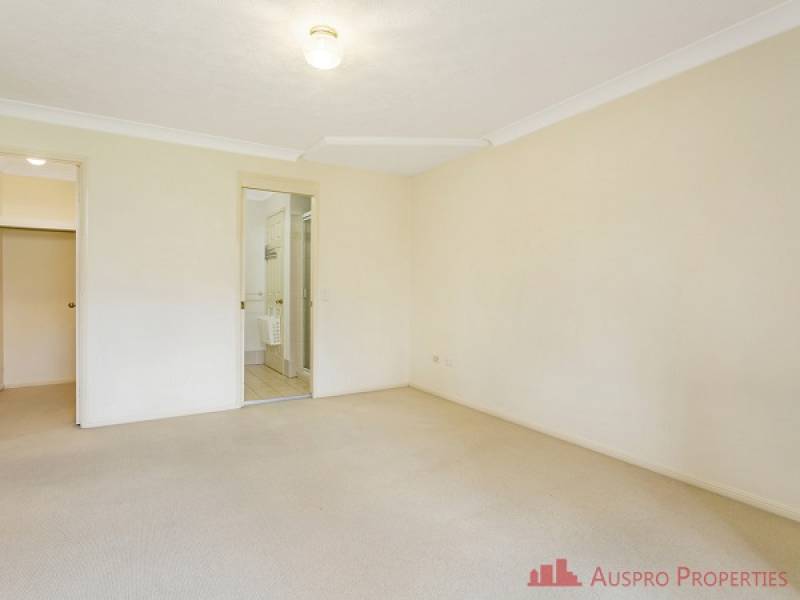 21/2200 Logan Road, Upper Mount Gravatt, QLD 4122