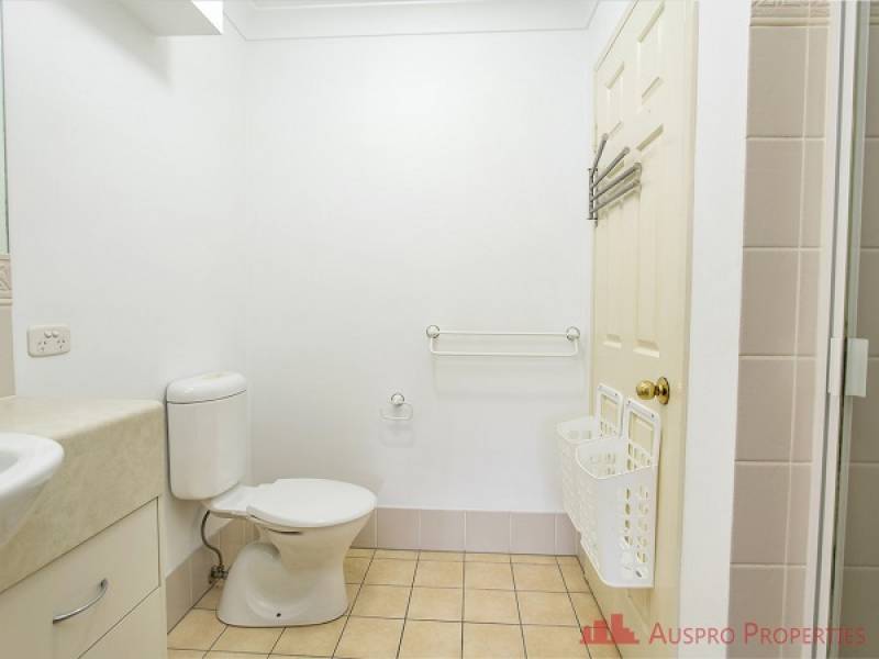 21/2200 Logan Road, Upper Mount Gravatt, QLD 4122