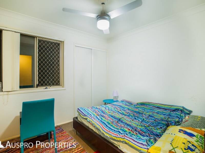 9 Stibbs Close, Runcorn, QLD  4113