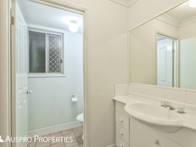 9 Stibbs Close, Runcorn, QLD  4113