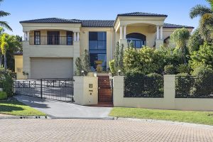 15 Kakirra Place , Eight Mile Plains, QLD 4113